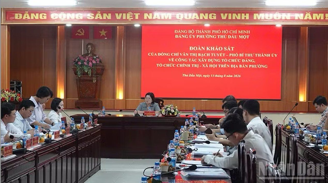 ĐẨY MẠNH CÔNG TÁC PHÁT TRIỂN ĐẢNG VIÊN TRONG CÁC DOANH NGHIỆP NGOÀI KHU VỰC NHÀ NƯỚC